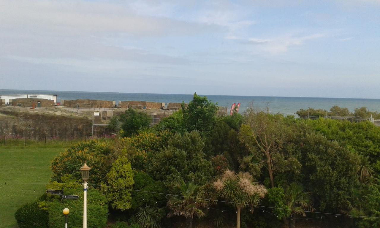 By The Sea Bed And Breakfast WTA WTA Eastbourne Exterior foto