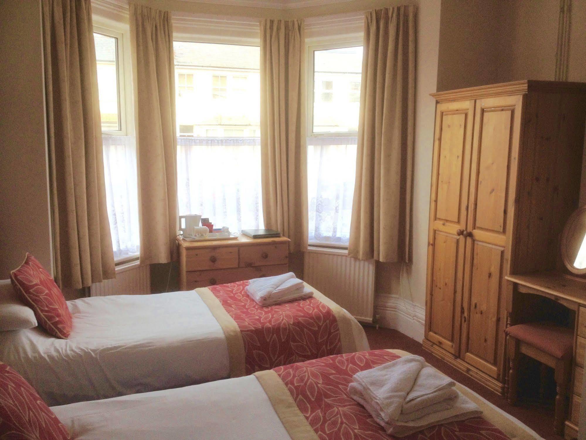 By The Sea Bed And Breakfast WTA WTA Eastbourne Exterior foto