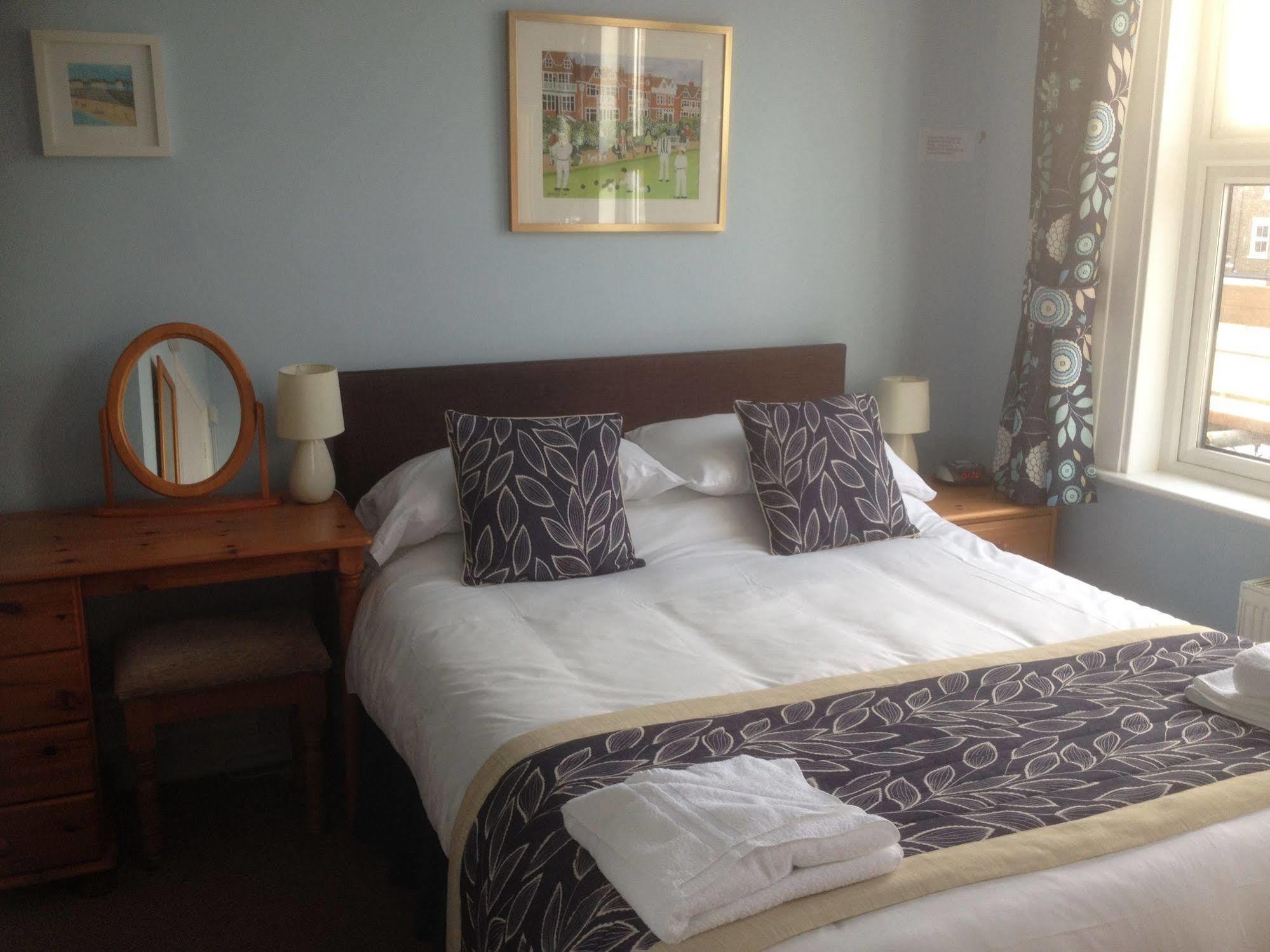 By The Sea Bed And Breakfast WTA WTA Eastbourne Exterior foto